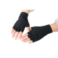 Precio de fábrica Atentable, cómodo, anti -Slip atlético, guantes de la mitad de los dedos